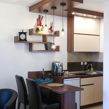 Dm Apartment Ni Esterno foto